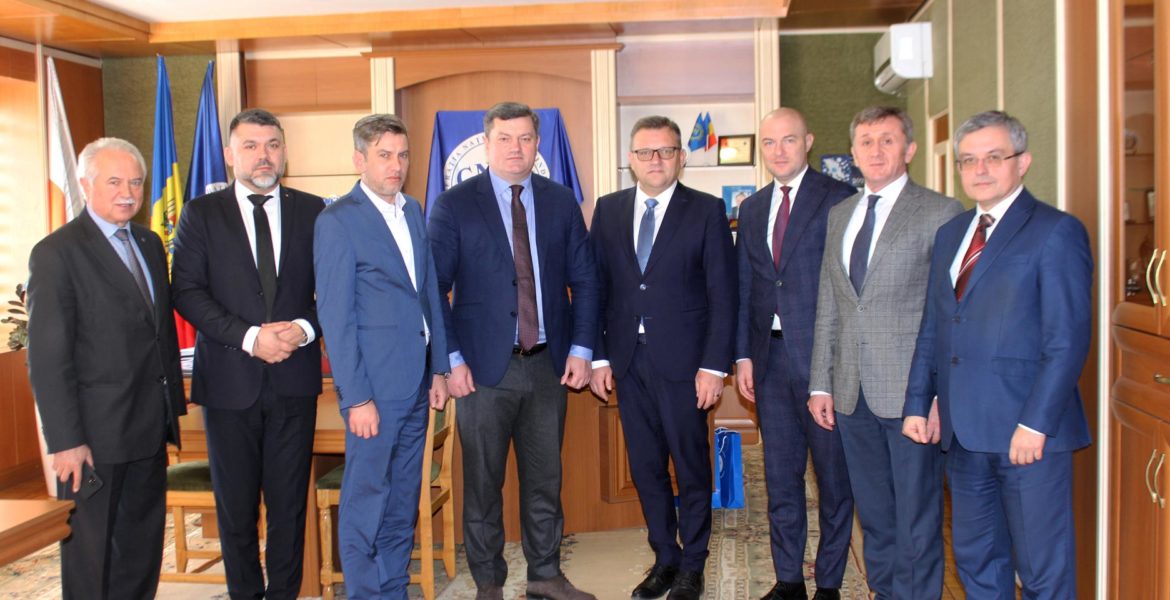 Лидеры CNSM обсудили с министром труда Румынии актуальные вопросы