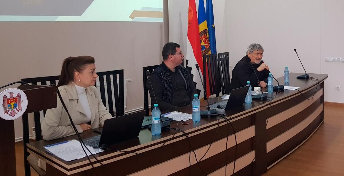 Sindicaliștii din Căușeni, dornici să-își perfecționeze cunoștințele în legislație