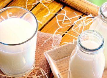 Lapte degresat, semi-degresat sau integral? Alege varianta potrivită nevoilor tale