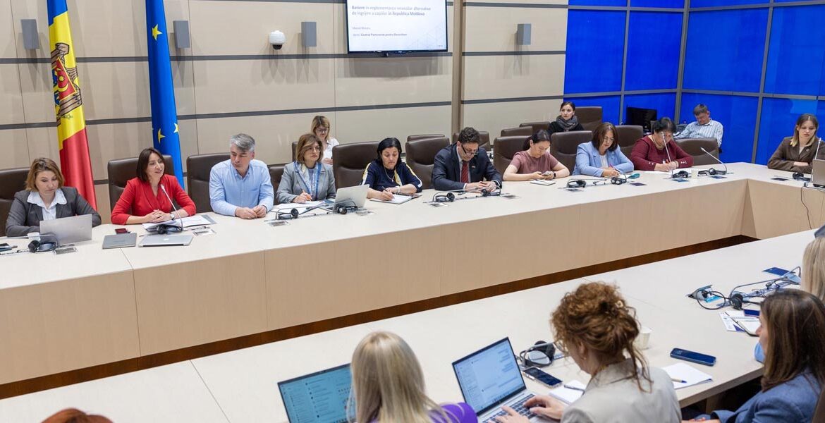 Serviciile alternative de îngrijire a copiilor: progrese, provocări și soluții