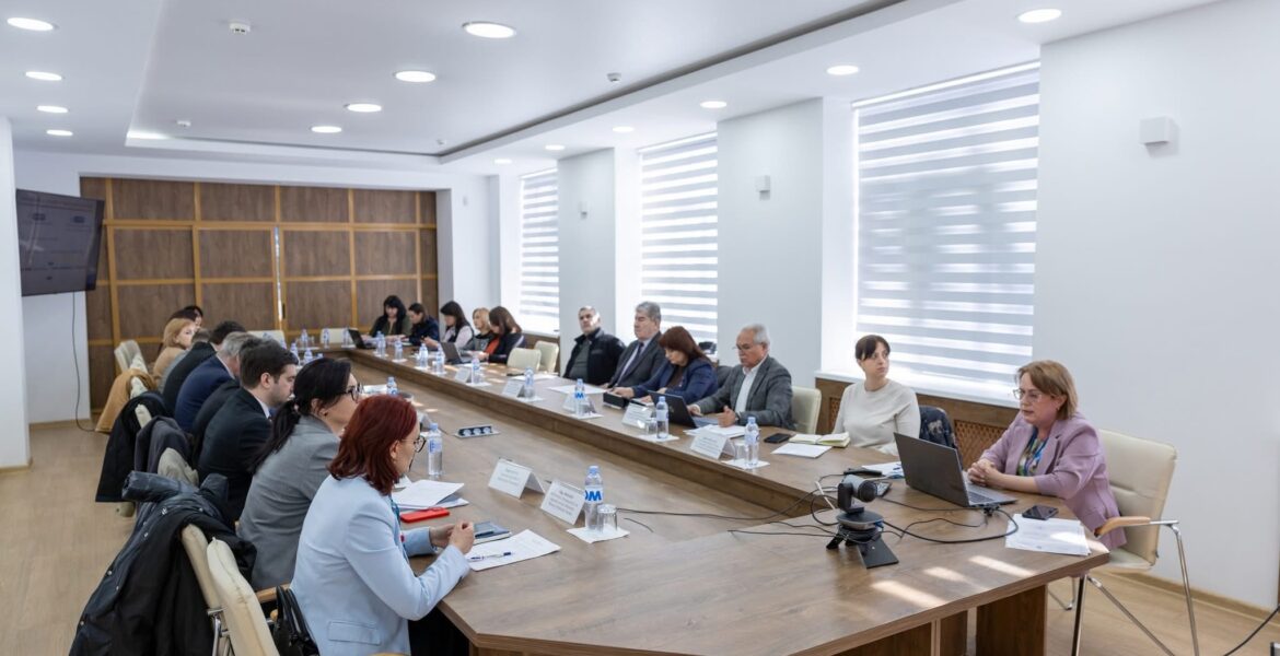 Reprezentanții CNSM au participat la ședința Consiliului de Administrație al CNAS