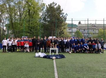 Medici și studenți la medicină au promovat combaterea extenuării profesionale prin sport și solidaritate Medici și studenți la medicină au promovat combaterea extenuării profesionale prin sport și solidaritate