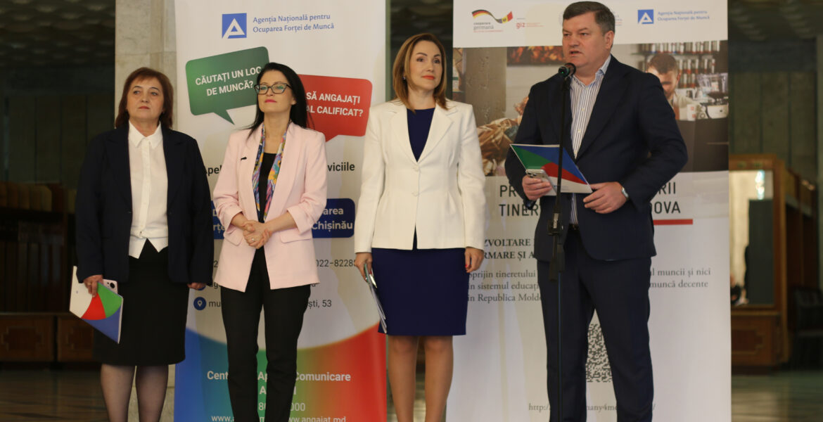 CNSM promovează munca decentă și angajarea legală în cadrul Târgului Locurilor de Muncă, ediția 2026
