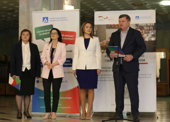 CNSM promovează munca decentă și angajarea legală în cadrul Târgului Locurilor de Muncă, ediția 2026