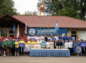 Prima ediție a Spartachiadei FSM „SINDLEX” a fost inaugurată într-o atmosferă de solidaritate, sport și unitate sindicală Prima ediție a Spartachiadei FSM „SINDLEX” a fost inaugurată într-o atmosferă de solidaritate, sport și unitate sindicală